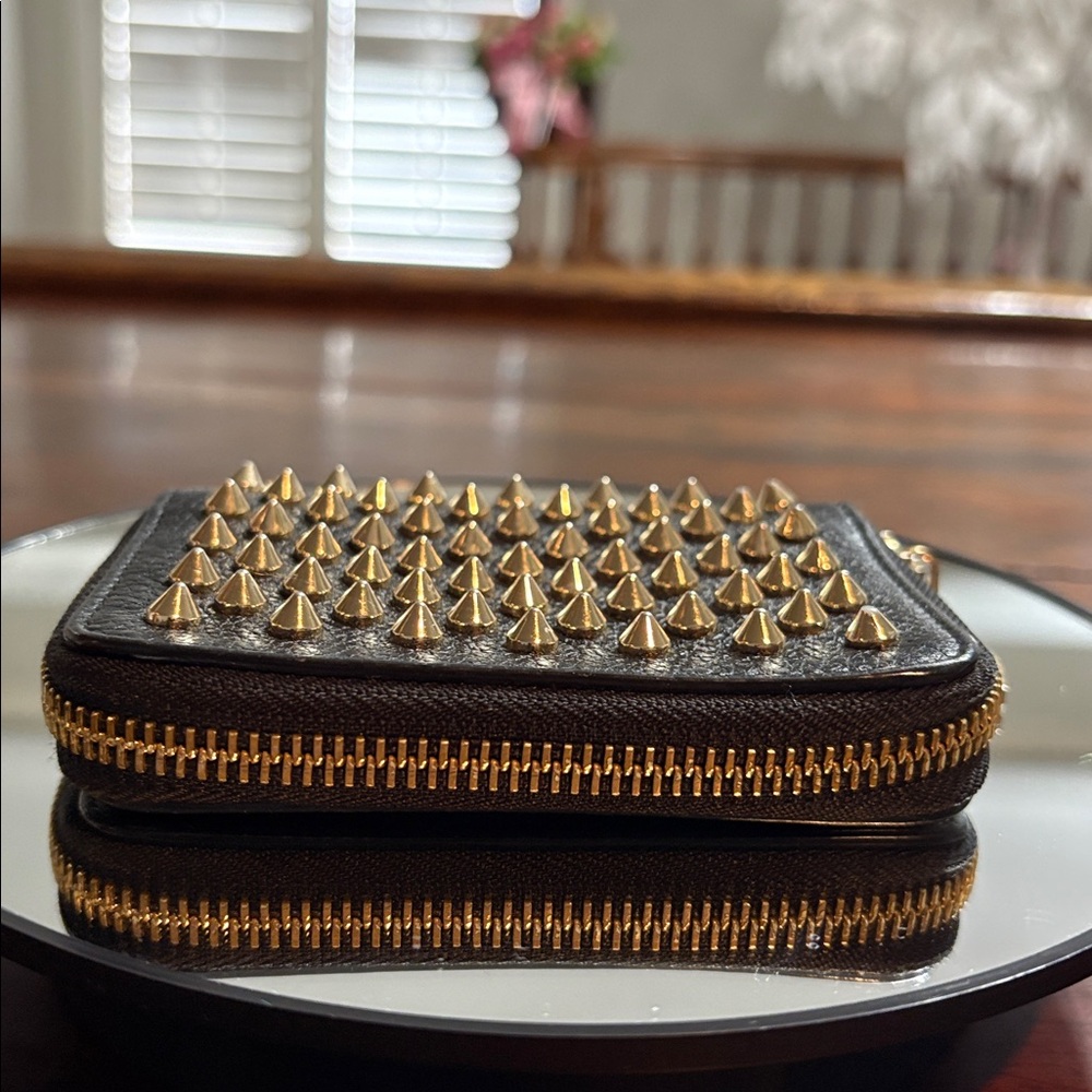 CHRISTIAN LOUBOUTIN PANETTONE Spiked Leather Wallet/Coin Case - Picture 5 of 13